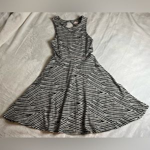 Xhilaration Women’s Dress Size Small